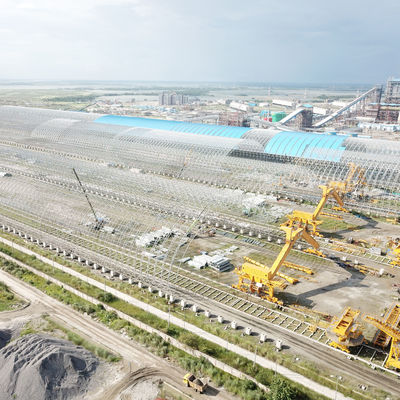 Максимизируйте пространство и прочность со стальными пространственными фермами. Идеальное решение для промышленных сооружений.