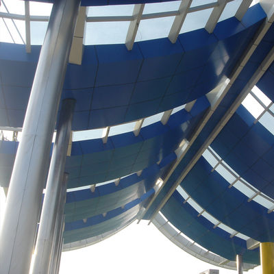 Строительство АЗС стальной космической крыши с классом Q235/Q345B и 70-летним сроком службы